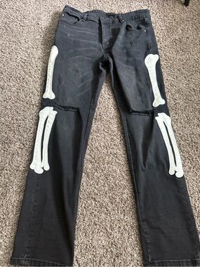 AMIRI Black Straight Jeans with White Bone Patches